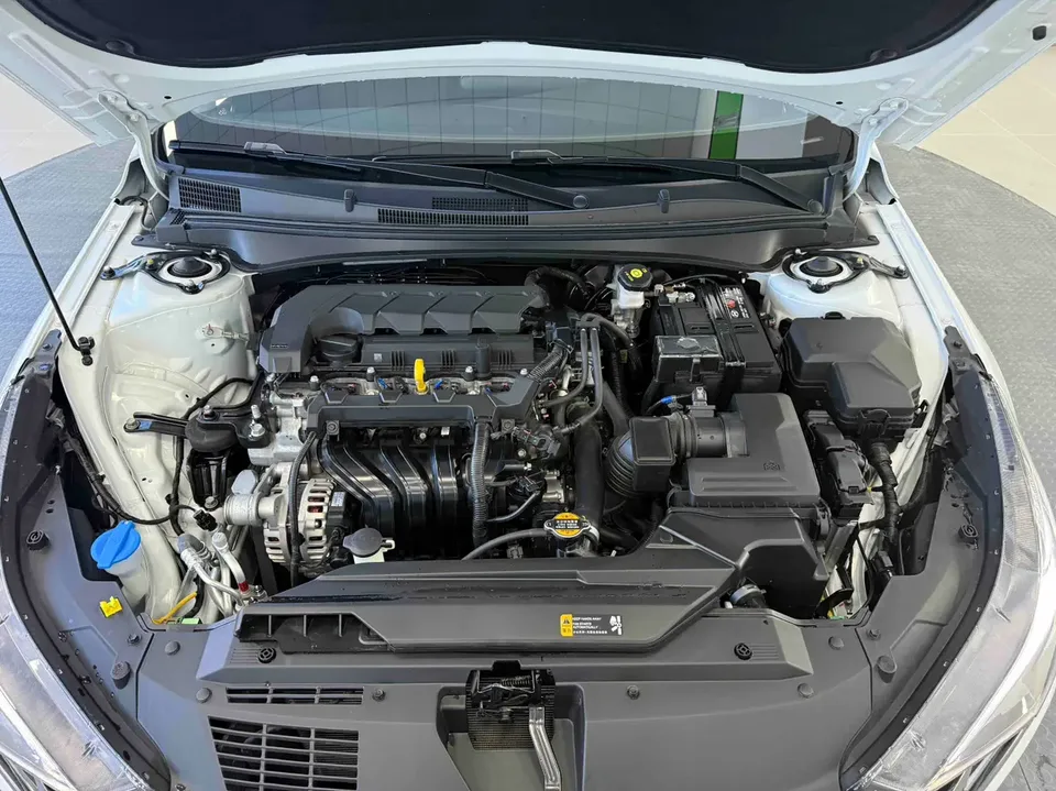 Hyundai Elantra Elantra 1.5L CVT GLX Elite Edition 2023 — thumbnail 3