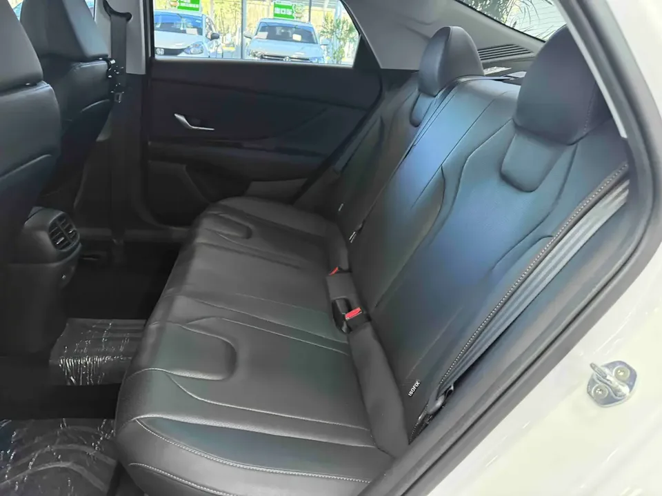 Hyundai Elantra Elantra 1.5L CVT GLX Elite Edition 2023 — thumbnail 5