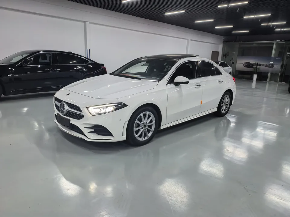 Mercedes-Benz Mercedes Benz A Class 2022