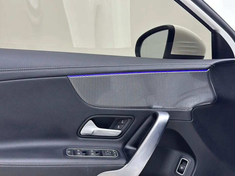 Mercedes-Benz Mercedes Benz A Class Mercedes-Benz A-Class 2022 A 200 L sports sedan dynamic version 2022 — миниатюра 4