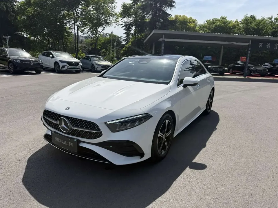 Mercedes-Benz Mercedes Benz A Class 2023