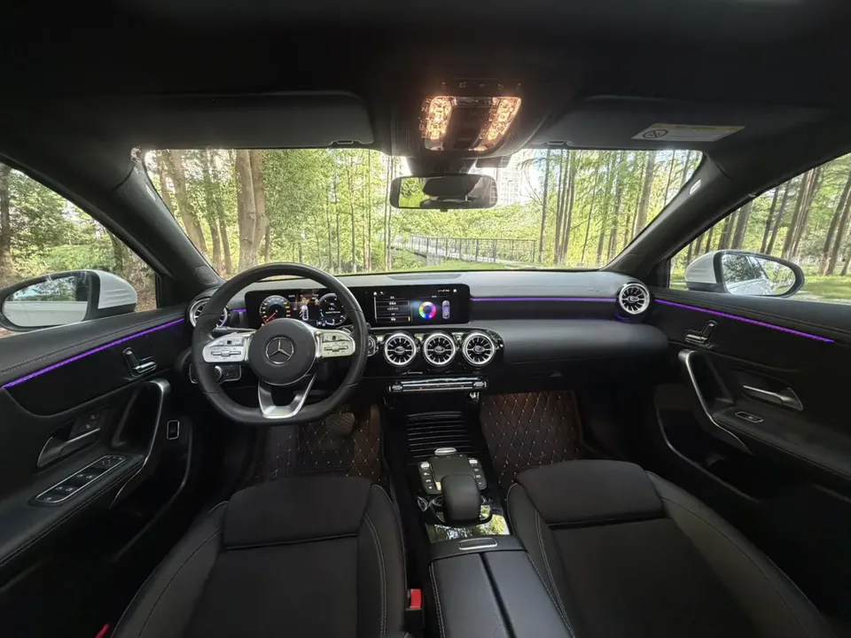 Mercedes-Benz Mercedes Benz A Class Mercedes-Benz A-Class 2023 A 200 L Sports Sedan Fashion Edition 2023 — миниатюра 5