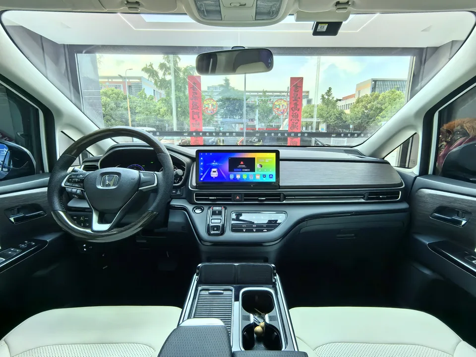 Honda Odyssey Odyssey 2024 2.0L Sharp Enjoy Edition 2024 — миниатюра 5
