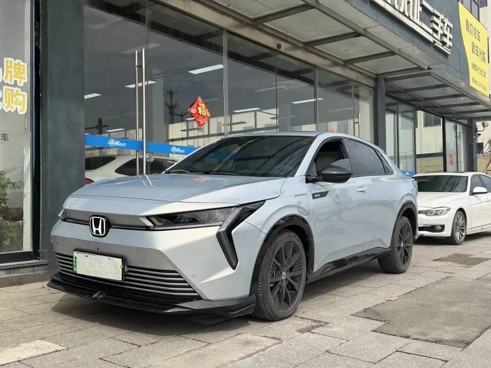 Honda hunting light e:NS2 2024