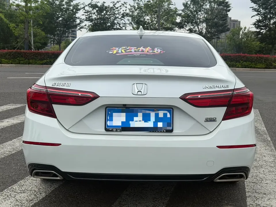 Honda Inspire Inship 2022 260TURBO Exquisite Edition 2022 — миниатюра 2