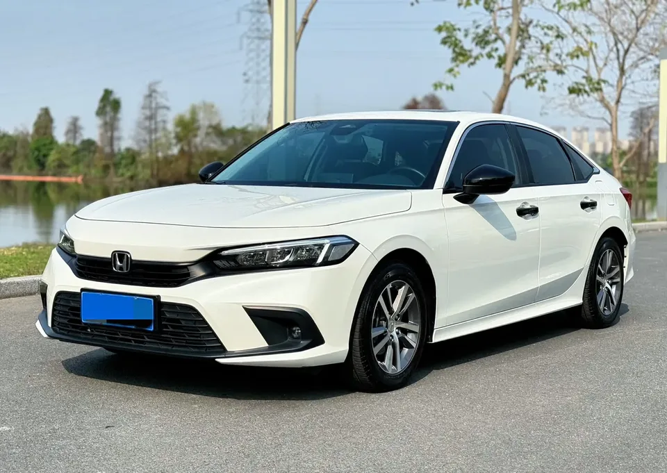 Honda CIVIC 2024