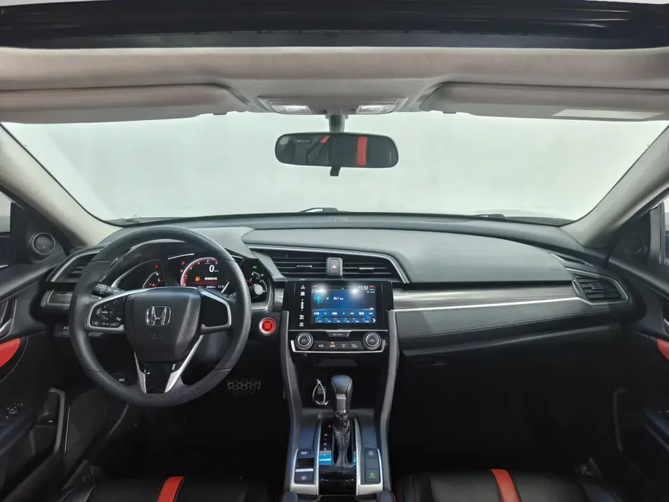 Honda CIVIC 220TURBO CVT burning version National VI 2022 — миниатюра 2