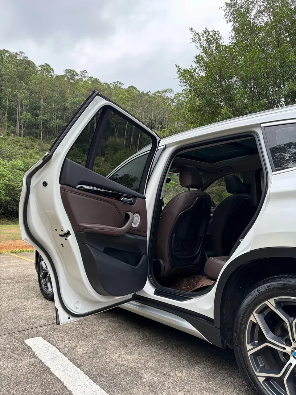 BMW X1 BMW X1 2022 sDrive20Li Fashion Edition 2022 — миниатюра 3