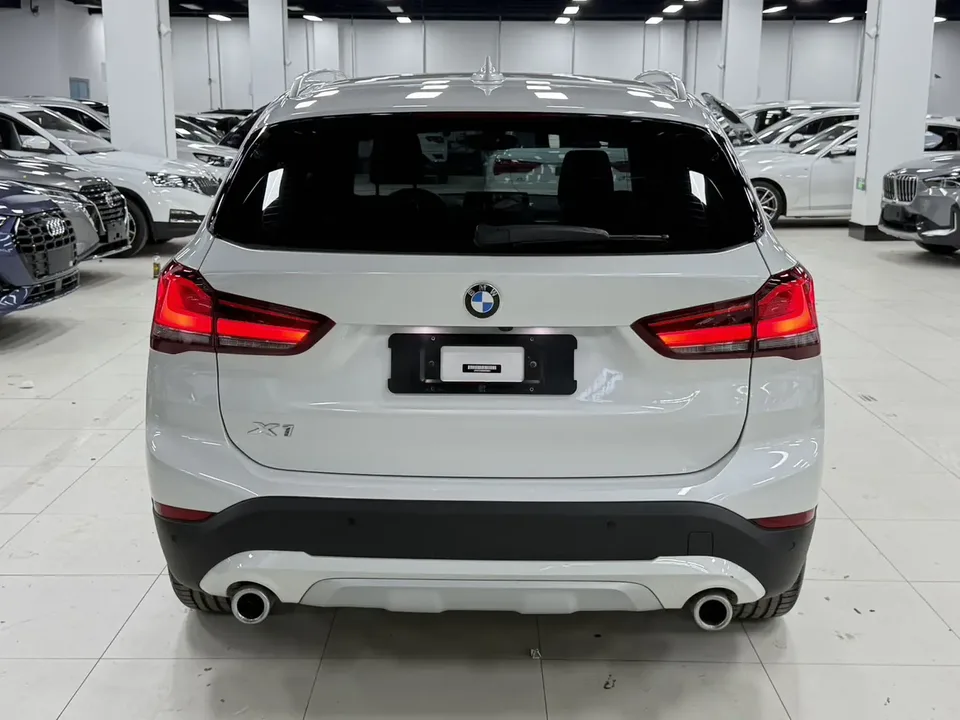 BMW X1 BMW X1 2022 sDrive20Li Exclusive Model 2022 — миниатюра 2
