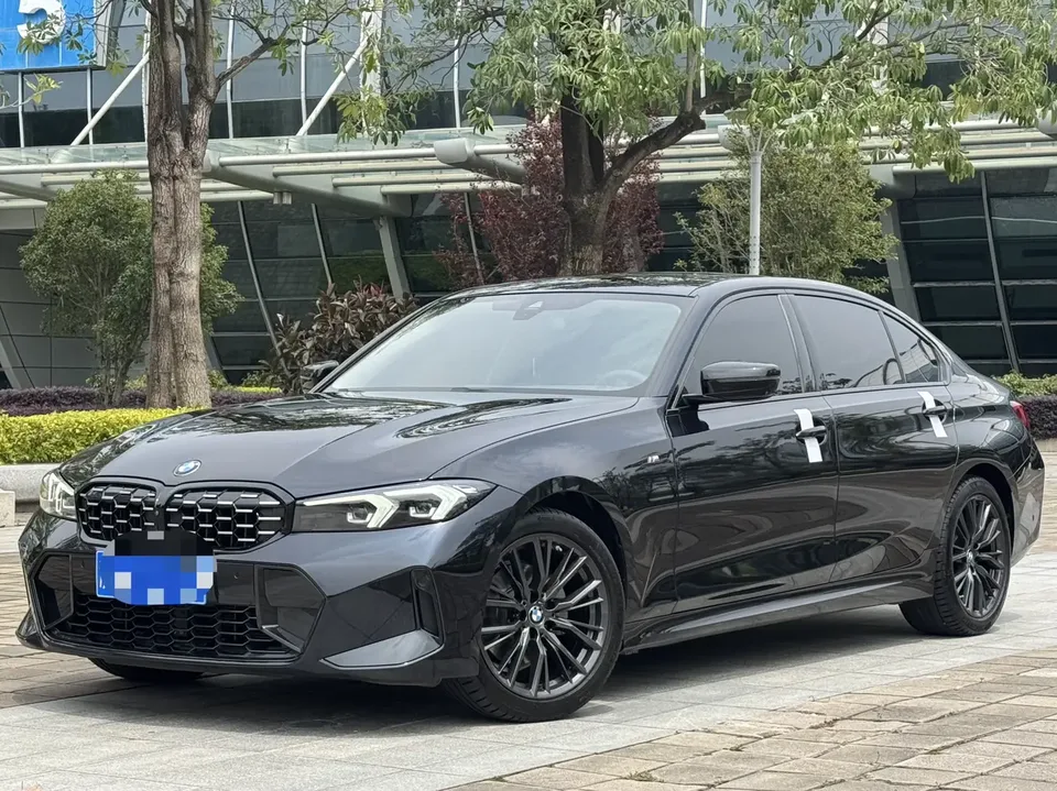 BMW 3 Series 2023