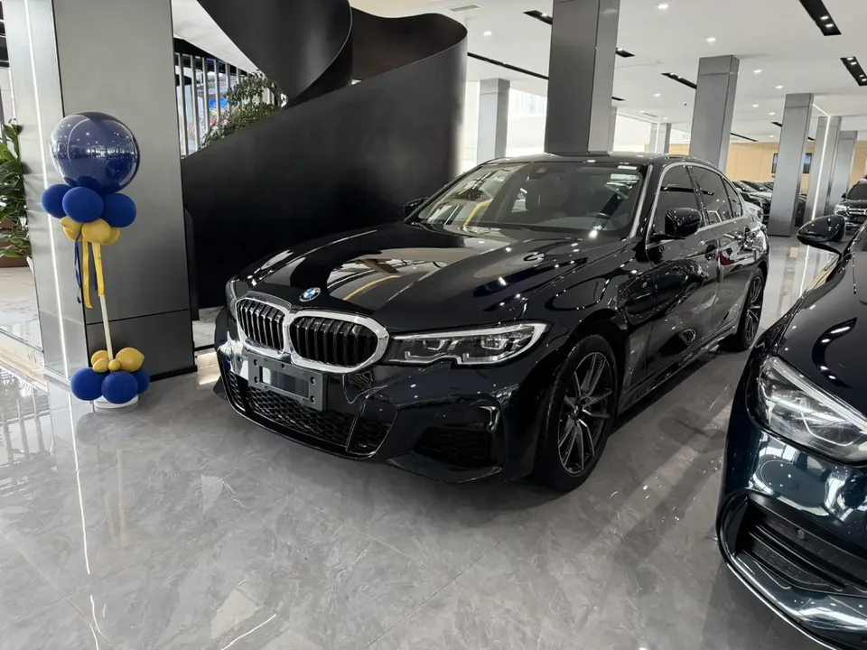 BMW 3 Series 2022
