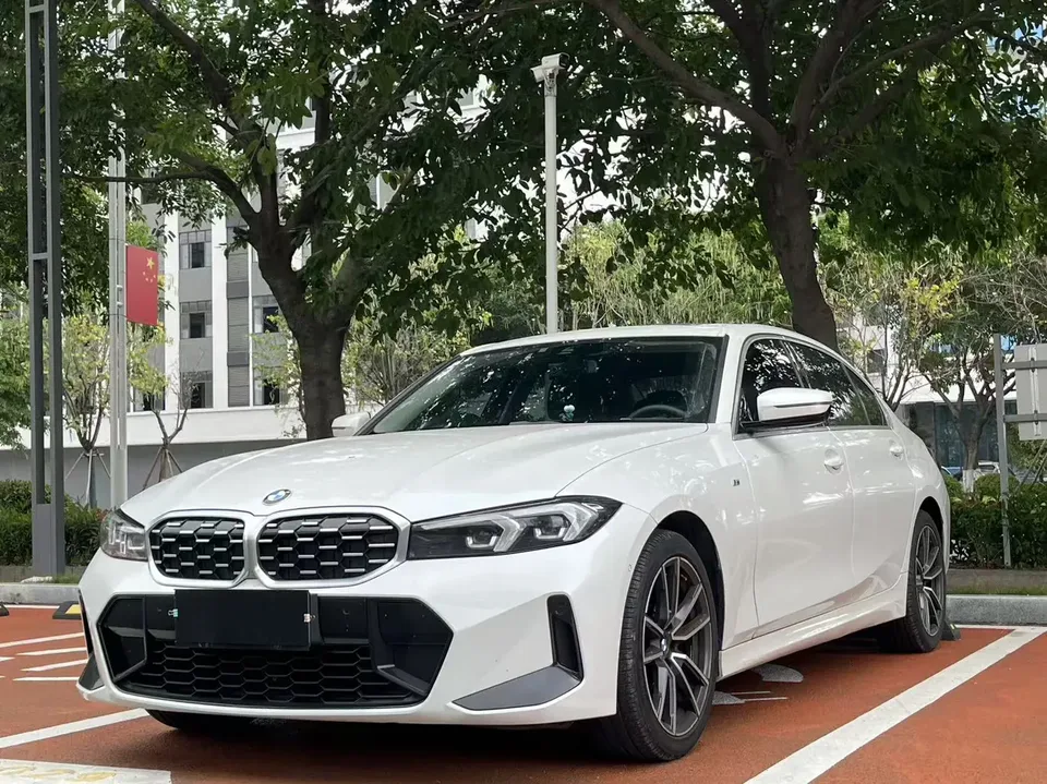 BMW 3 Series 2023