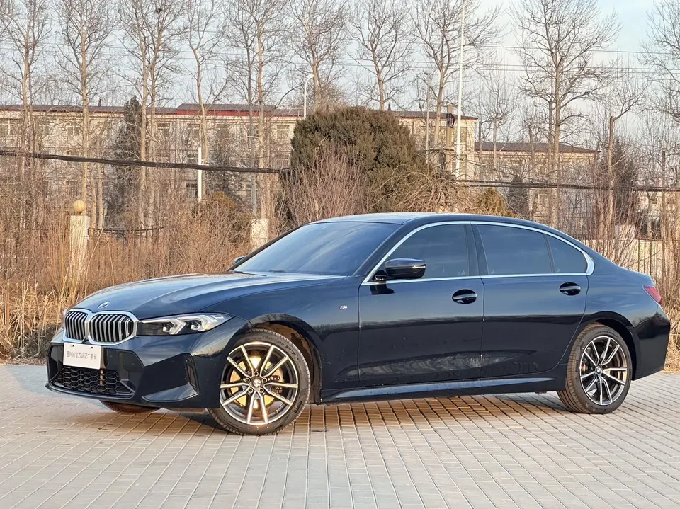 BMW 3 Series BMW 3 Series 2023 320Li M Sport Package 2025 — фото 1, купить с доставкой в Москву