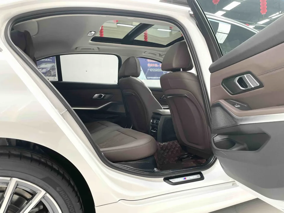 BMW 3 Series BMW 3 Series 2023 320Li M Sport Package 2023 — миниатюра 3