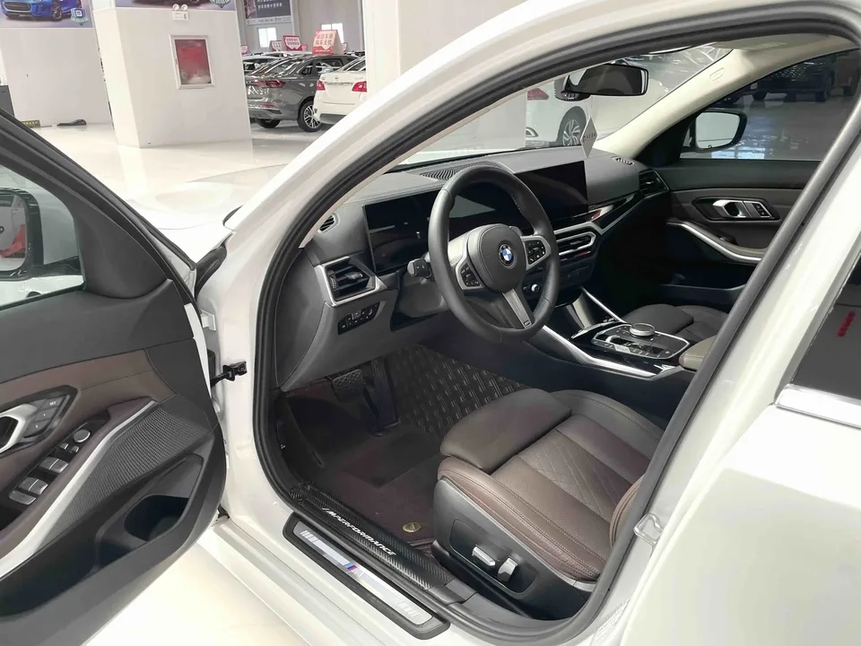 BMW 3 Series BMW 3 Series 2023 320Li M Sport Package 2023 — миниатюра 5