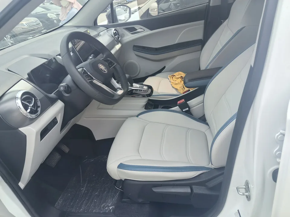 BYD Yuan Pro Yuan Pro 2023 401KM Luxury 2024 — thumbnail 3