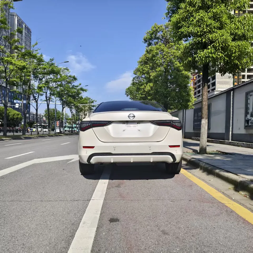 Nissan Sylphy Sylphy 2022 Sylphy 2022 1.6L XL CVT Enjoy Edition 2022 — thumbnail 2