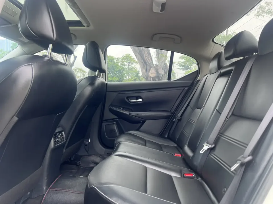 Nissan Sylphy Sylphy 2022 Sylphy 2022 1.6L XL CVT Enjoy Edition 2023 — thumbnail 5