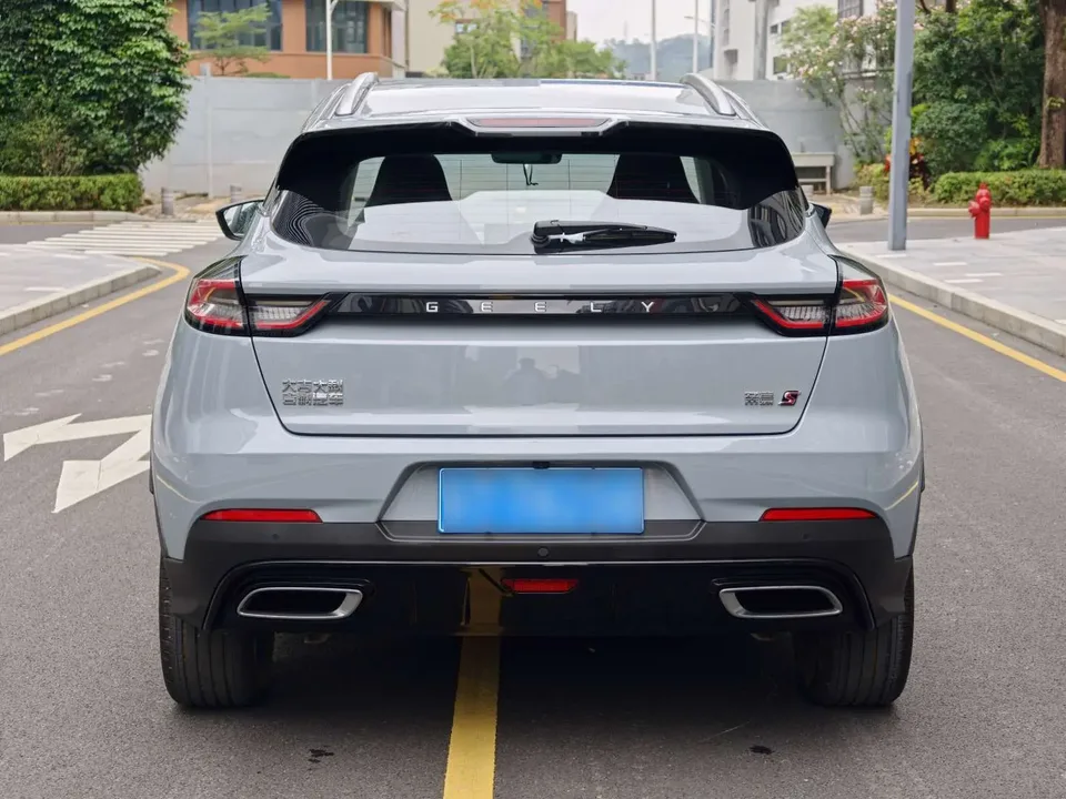 Geely Emgrand S Emgrand S 2022 1.4T CVT Crossover Player Edition 2023 — thumbnail 2