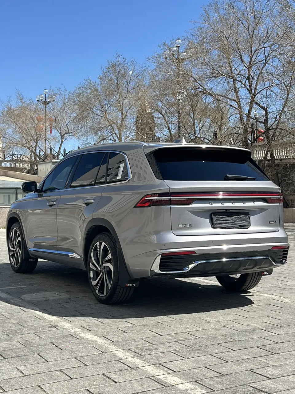 Geely Monjaro Xingyue L 2024 2.0TD High Power Automatic 2WD Skyline Edition 2024 — миниатюра 4