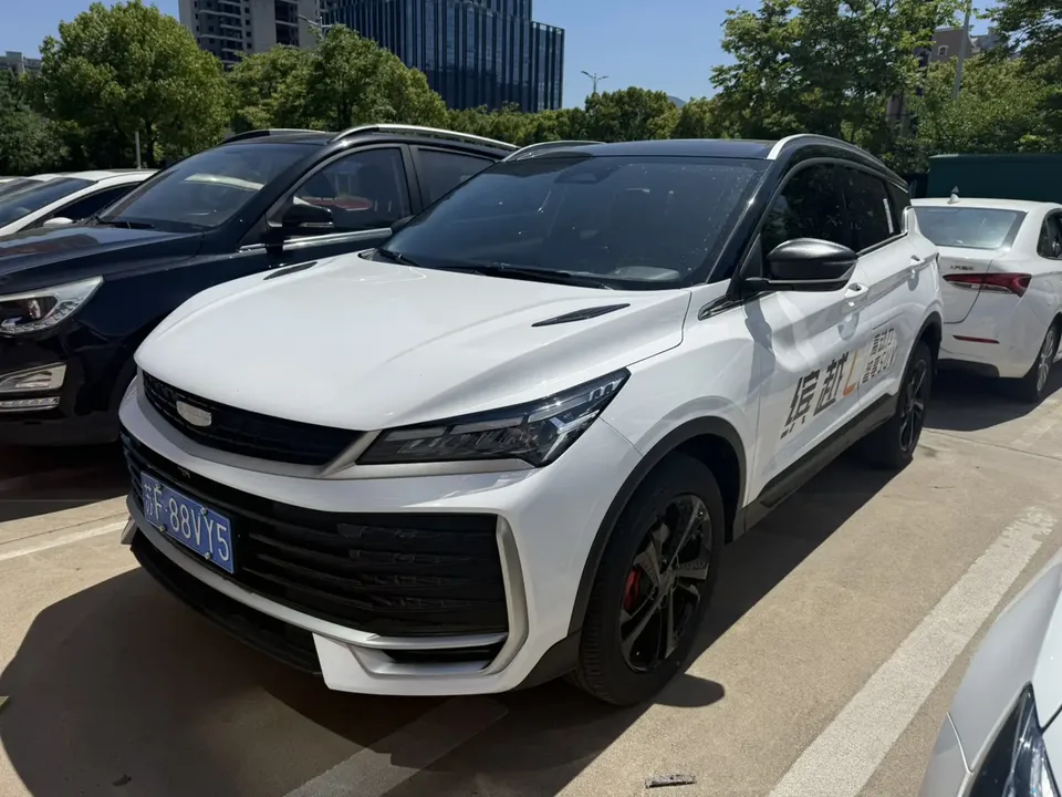 Geely Coolray SX11 2024