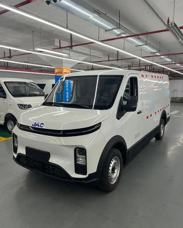 JAC Van Bolo JAC Van Bolo 2024 V8 Guoxuan Pilot Edition 2025 — photo 1, buy with delivery to Moscow