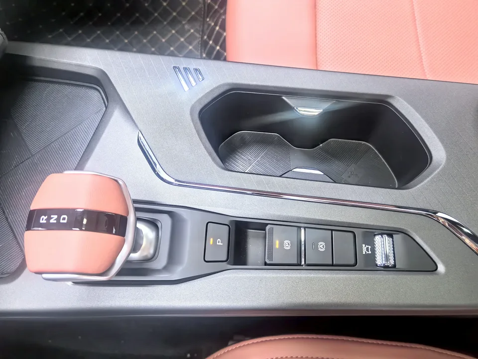 Changan X5 Plus Changan X5 PLUS 2026 1.5T DCT Excellence PRO 2025 — миниатюра 4