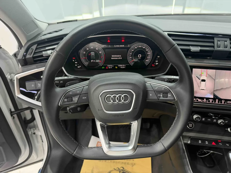 Audi Q3 Audi Q3 2023 35 TFSI Fashionable and Dynamic 2023 — миниатюра 5