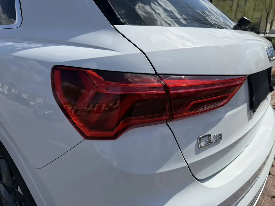 Audi Q3 Audi Q3 2022 35 TFSI Fashionable and Dynamic 2022 — миниатюра 3