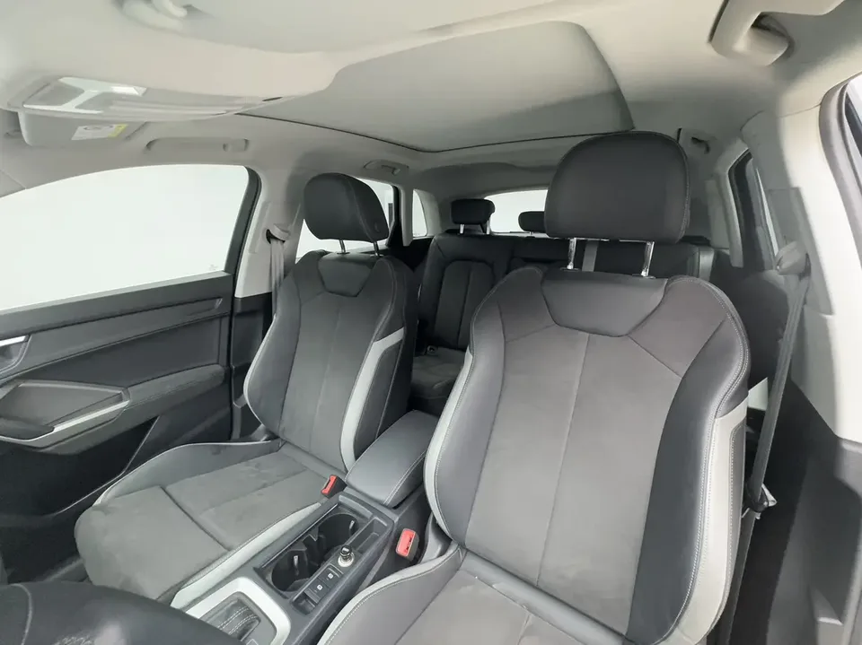 Audi Q3 Audi Q3 2022 35 TFSI Fashionable and Dynamic 2022 — миниатюра 5