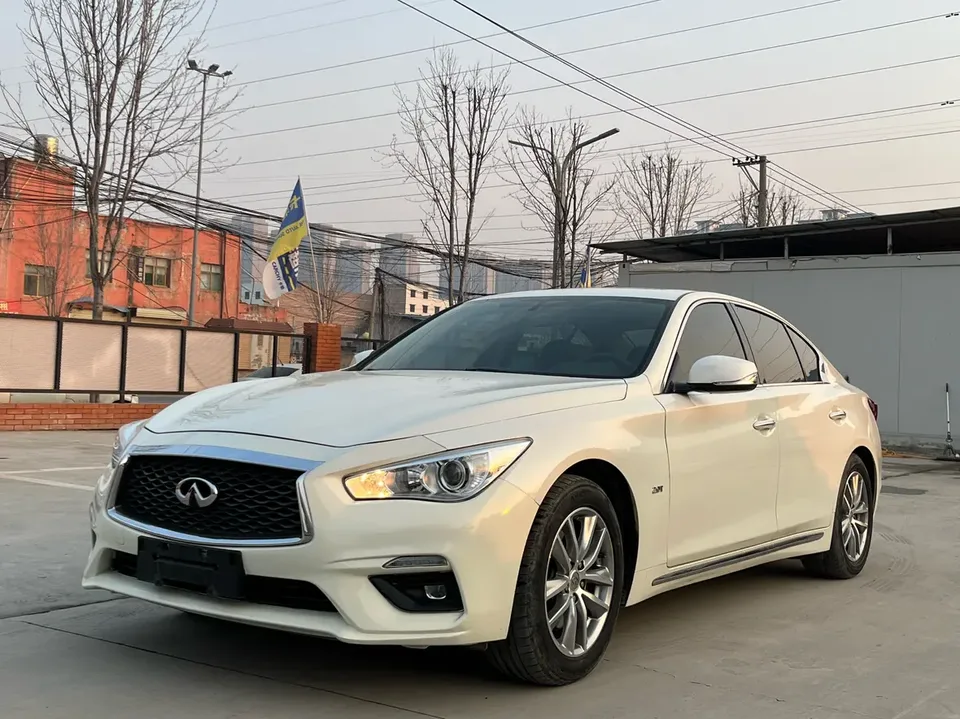 Infiniti Q50L 2023