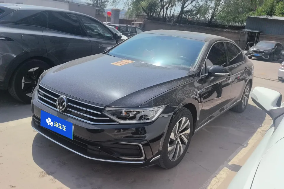 Volkswagen Magotan PHEV 2022