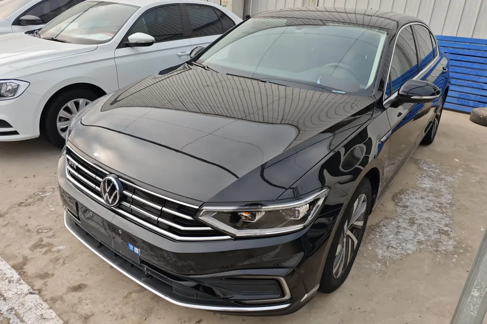 Volkswagen Magotan PHEV 2022