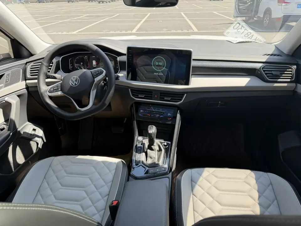 Volkswagen Tayron Tanyue 2023 280TSI 2WD Luxury Plus Advanced Edition 2022 — миниатюра 4