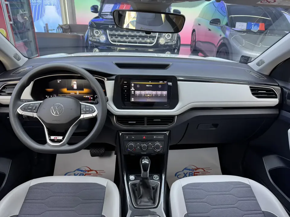 Volkswagen Tharu tuyue 2025 New 1.5L Sharp Edition 2025 — миниатюра 5