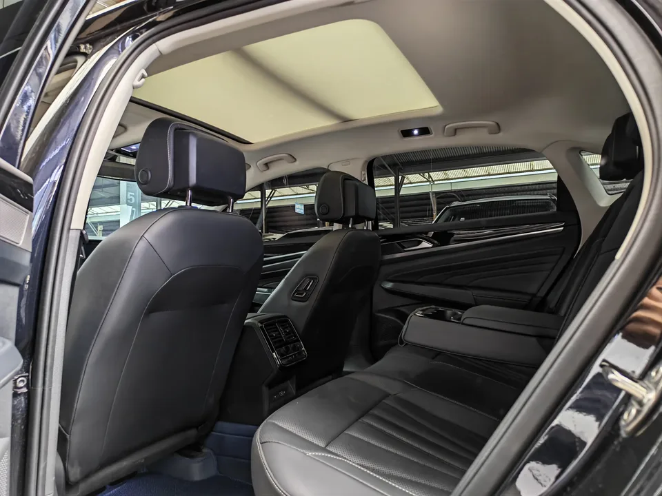Volkswagen Passat Passat 2024 330TSI Elite Edition 2024 — миниатюра 3