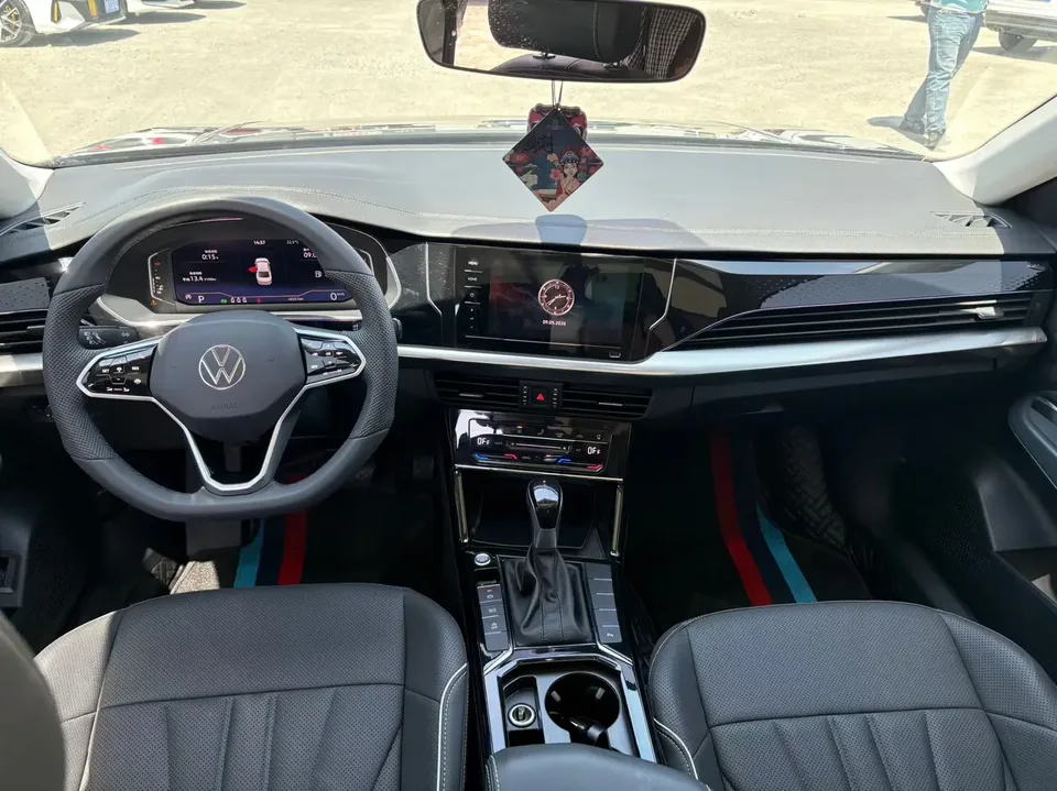 Volkswagen Passat Passat 2024 Outstanding Model 380TSI Starry Sky Dragon Edition 2024 — thumbnail 5