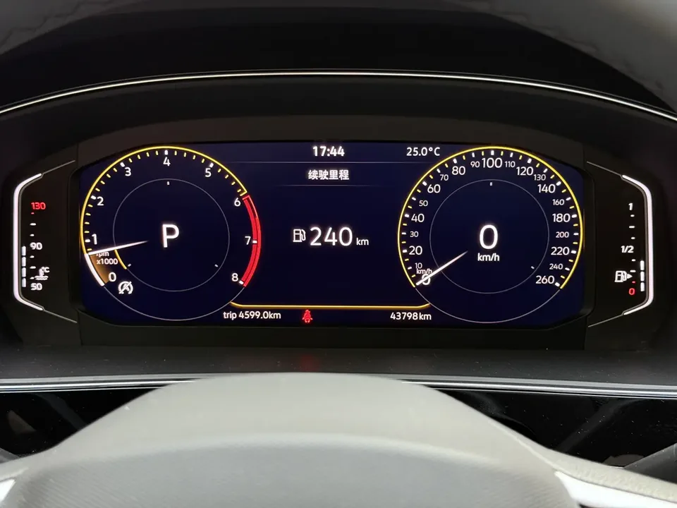 Volkswagen Passat Passat 2025 Passat 2025 Outstanding Model 380TSI Longteng Edition 2025 — thumbnail 4