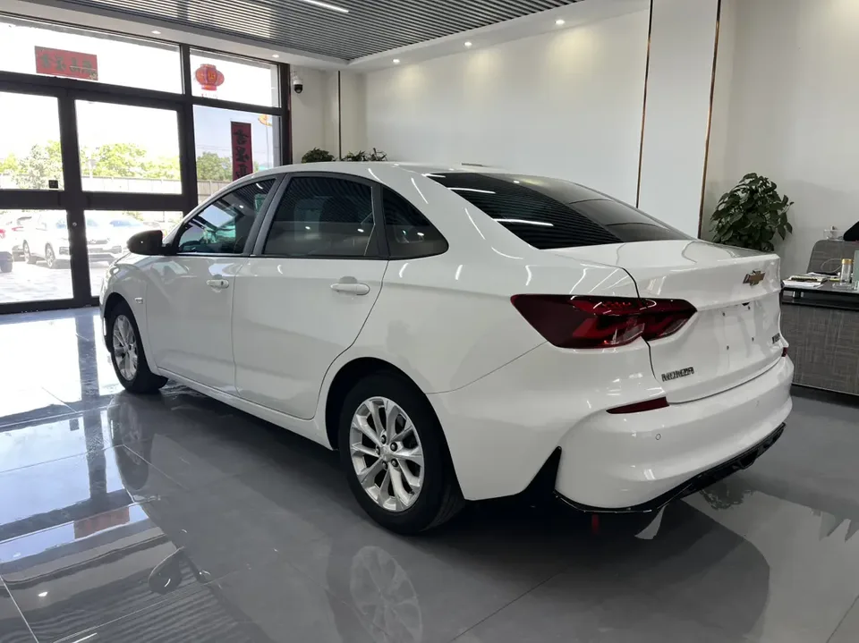 Chevrolet Monza Cruze 2023 Cruze 2023 1.5L Dual Clutch Enjoy Edition 2023 — thumbnail 4