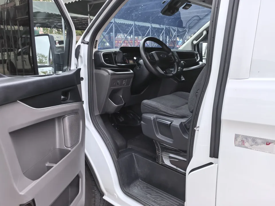 Ford Transit Transit 2023 V362 2.0T diesel manual van center axle center roof 3 seats National VI 2023 — thumbnail 5