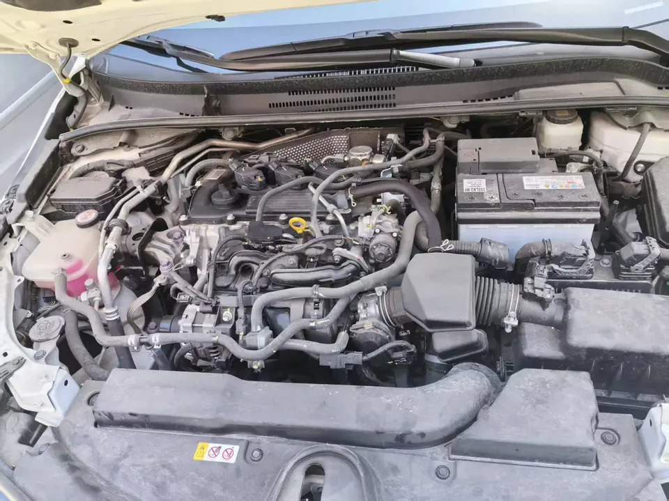 Toyota Corolla 1.5L CVT GR SPORT sports version 2022 — миниатюра 2