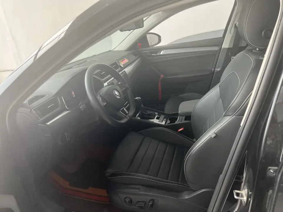 Skoda Speedy TSI280 DSG Exclusive Edition 2022 — миниатюра 3