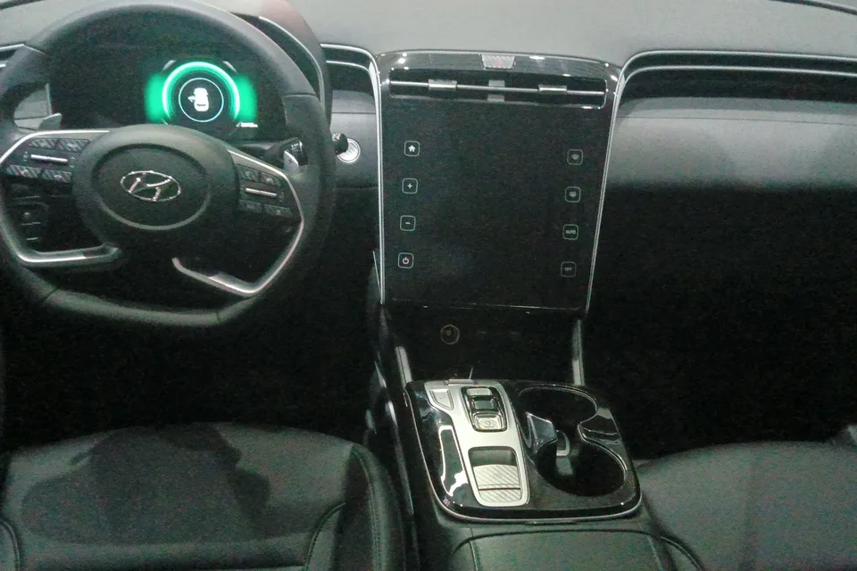 Hyundai tucson l Tucson 2023 Tucson L 1.5T GLX 2WD Elite Edition 2023 — миниатюра 2