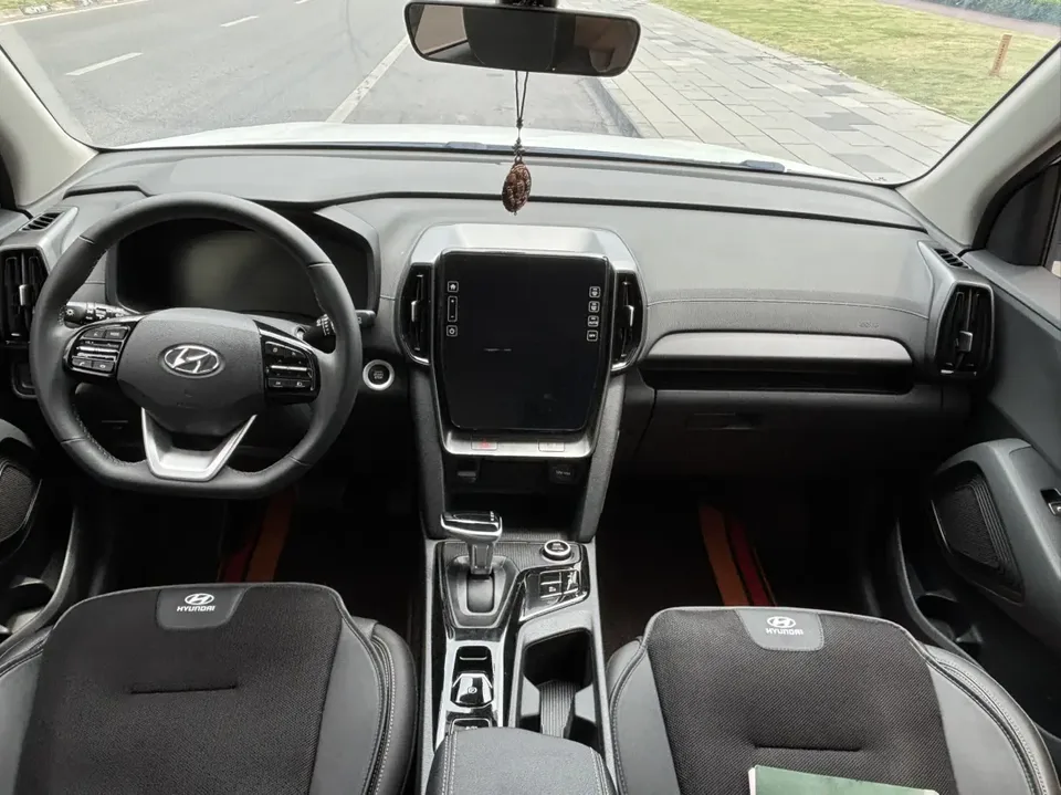 Hyundai ix35 Hyundai ix35 2021 2.0L Automatic 2WD Leading Edition GLS 2022 — миниатюра 5