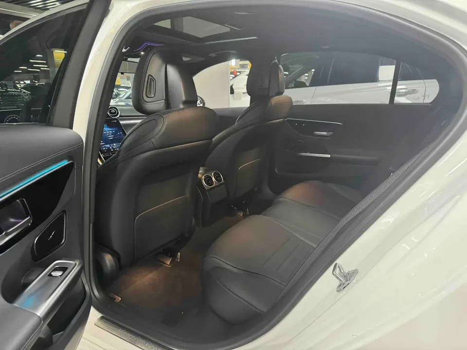 Mercedes-Benz C-Class Mercedes Benz C Class 2022 Mercedes-Benz C-Class 2022 C 200 L Sports Edition 2022 — thumbnail 3