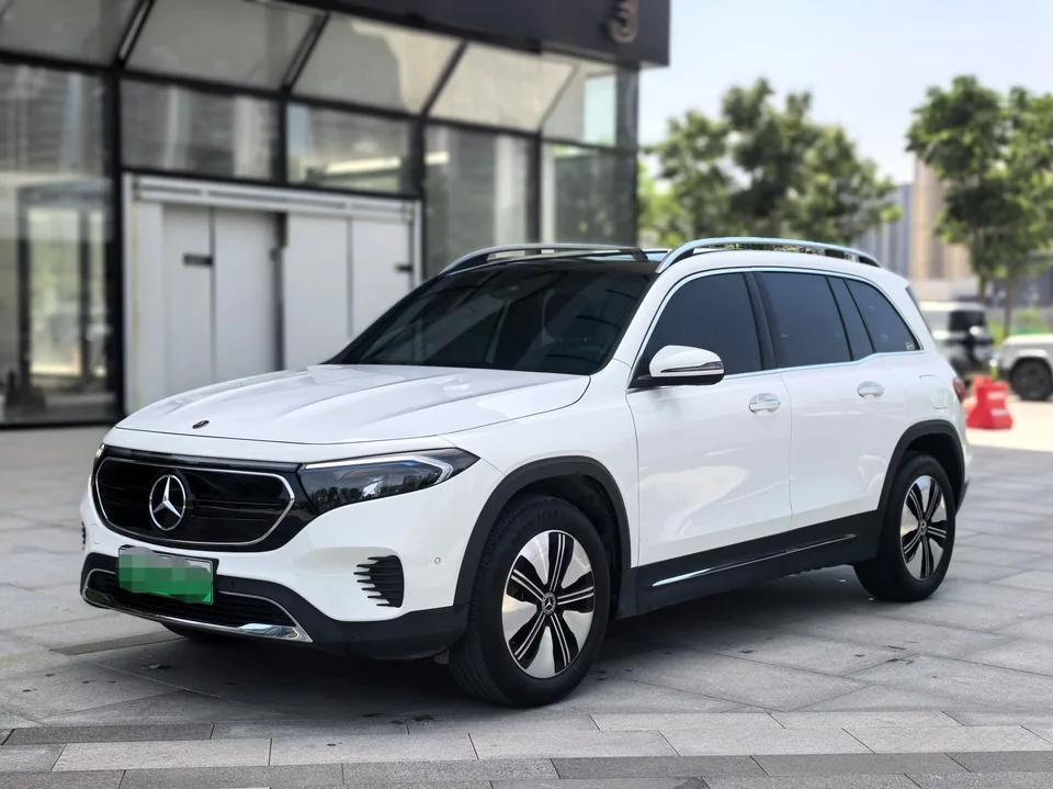 Mercedes-Benz EQB 2023