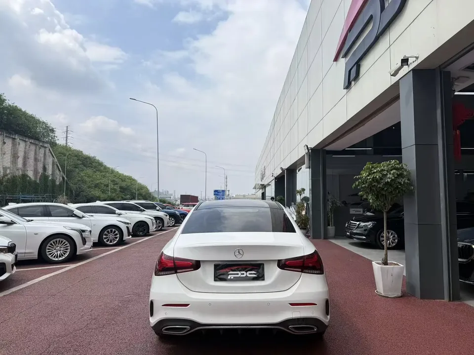 Mercedes-Benz Mercedes Benz A Class Mercedes-Benz A-Class 2022 A 200 L sports sedan dynamic version 2022 — миниатюра 2