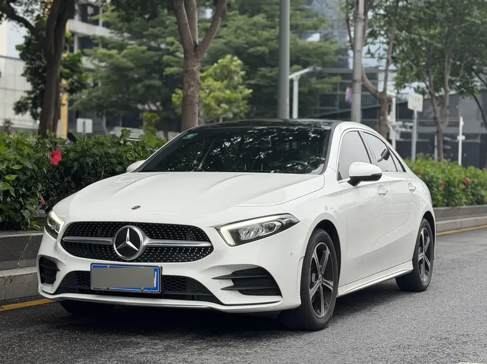Mercedes-Benz Mercedes Benz A Class 2022