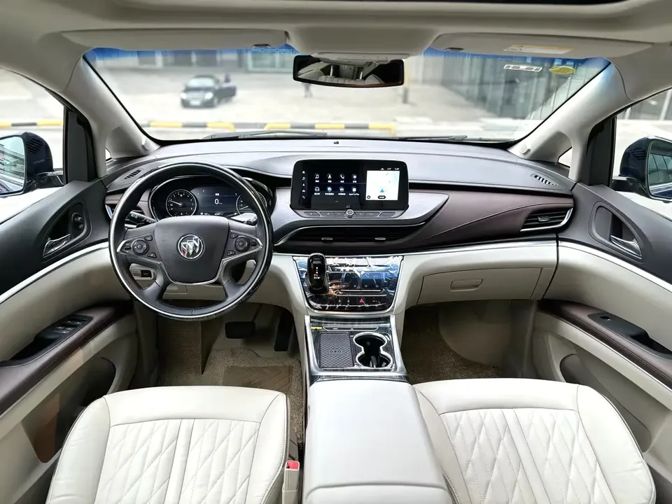 Buick GL8 facelift land business class 652T luxury model 2023 — миниатюра 3