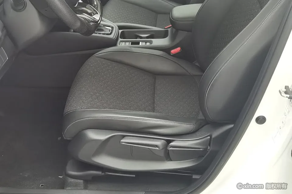 Honda WR-V Honda XR-V 2024 1.5L CVT Hot Edition 2024 — миниатюра 3